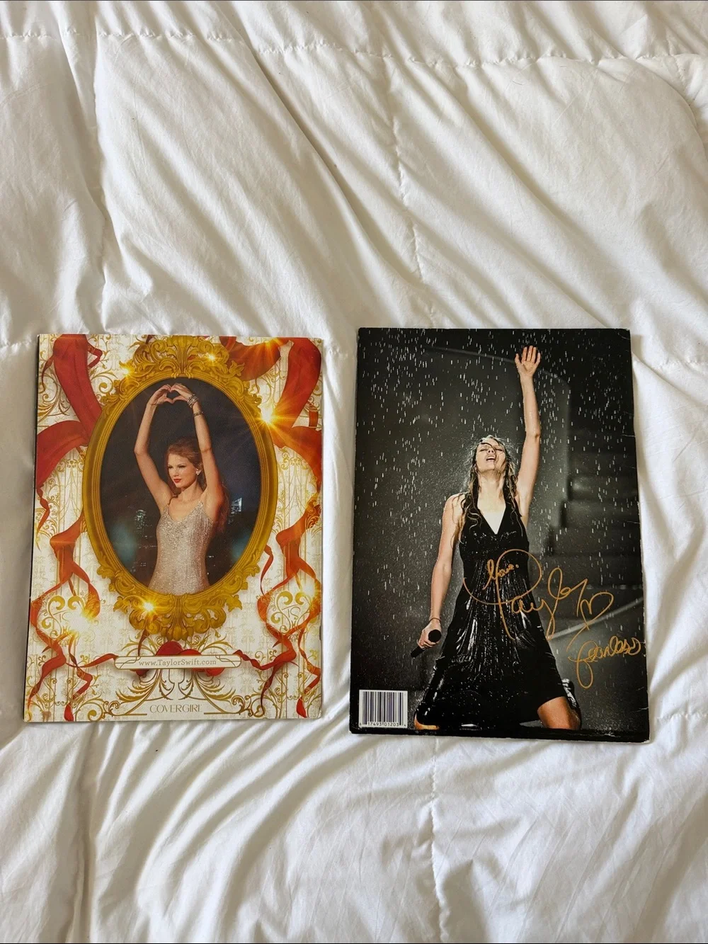 Taylor Swift Tour Speak Now & Fearless Tour Books